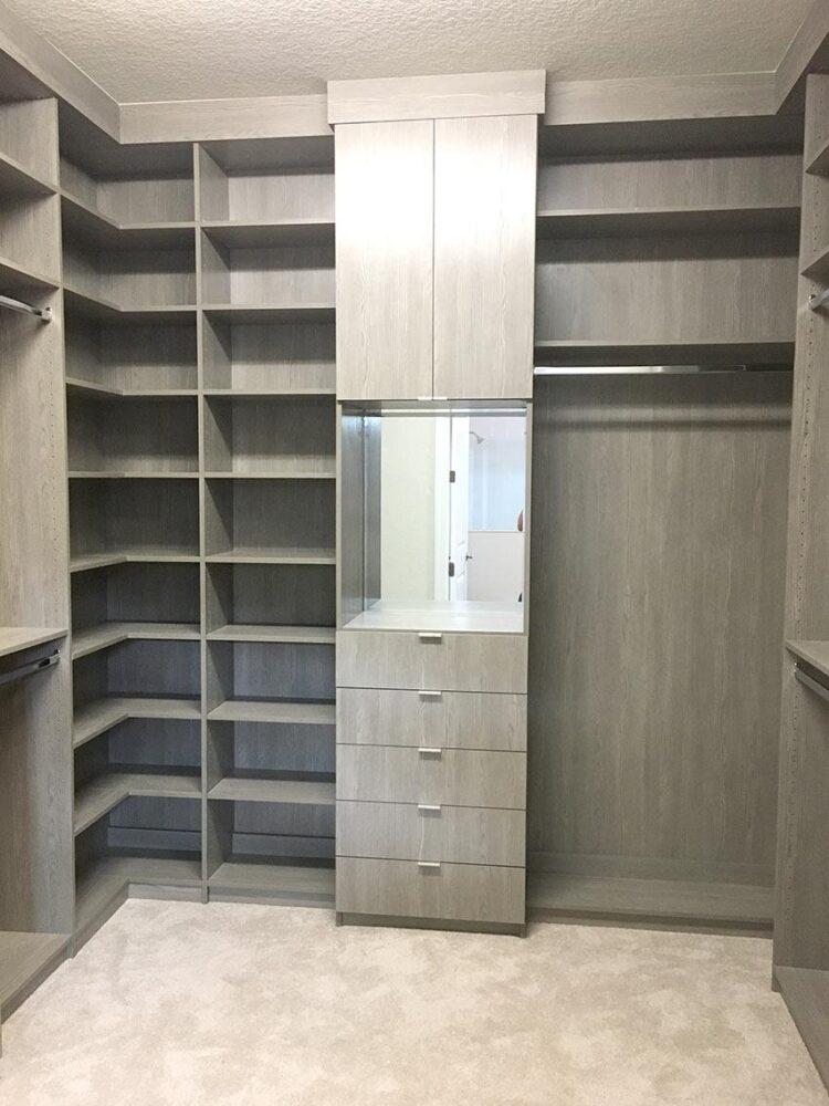 Walk In Closet Makers