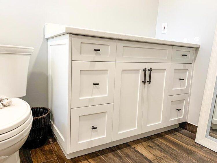 Vanities Closet Makers 51