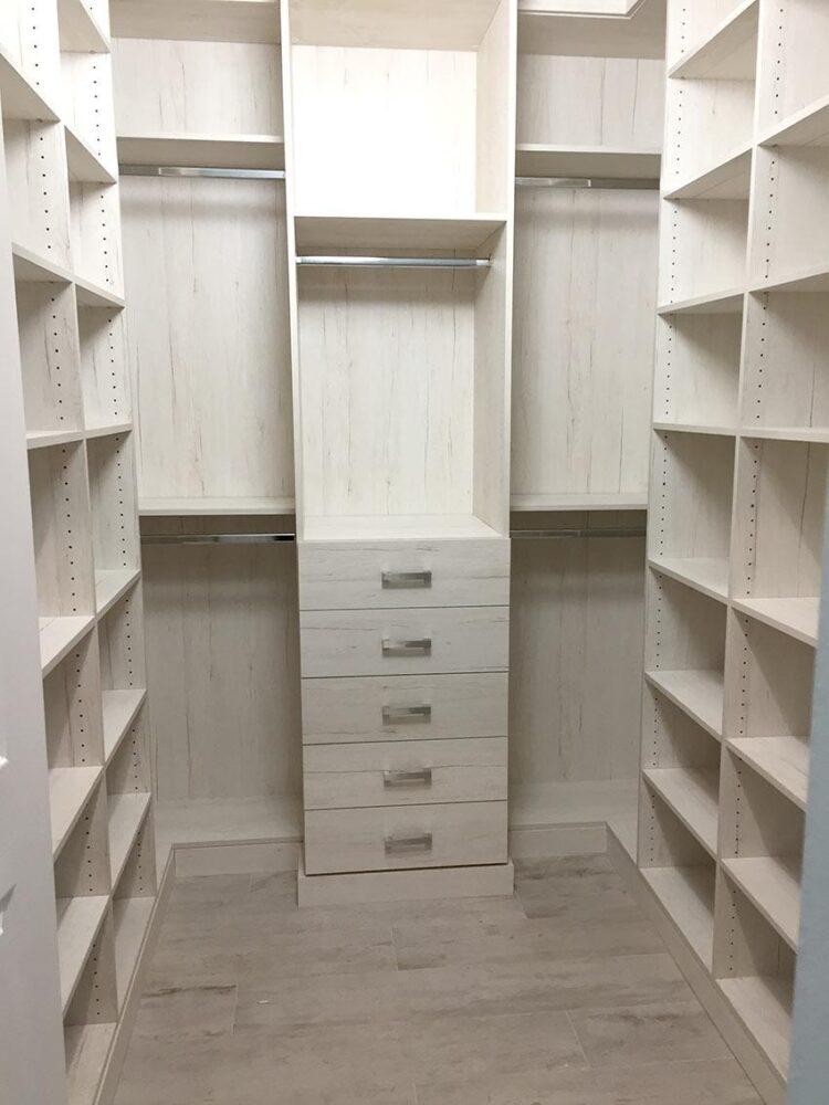 Walk In Closet Makers